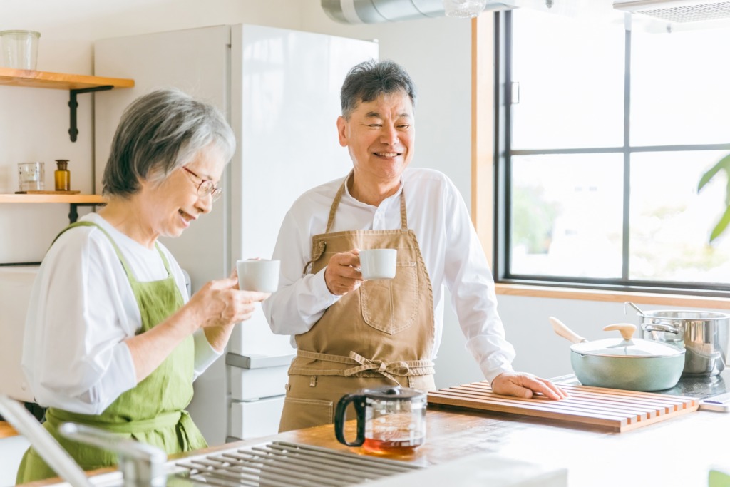 笑顔の夫婦