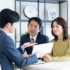 悩みを相談する